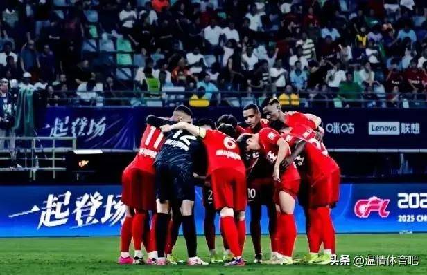 但申花后防